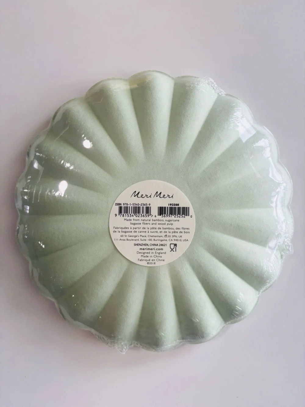 Meri Meri Pack of 8 Soft Lilac and Pack of 8 Mint Large Compostable Plates